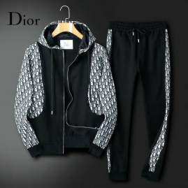 Picture of Dior Sweater Suits _SKUDiorM-3XL13gn21838424